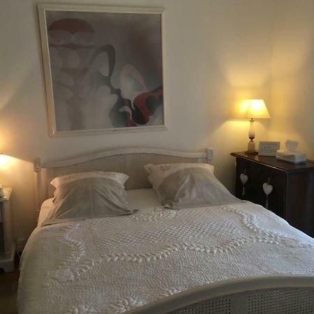 Bed and Breakfast Mas des Kardouons Tourrettes-sur-Loup Exterior foto