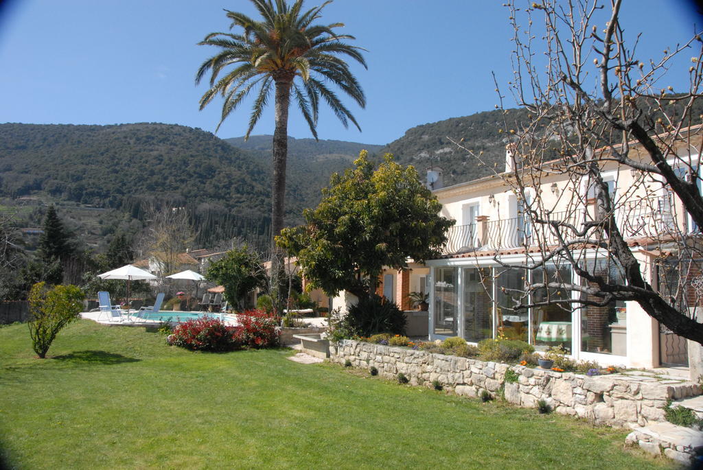 Bed and Breakfast Mas des Kardouons Tourrettes-sur-Loup Exterior foto